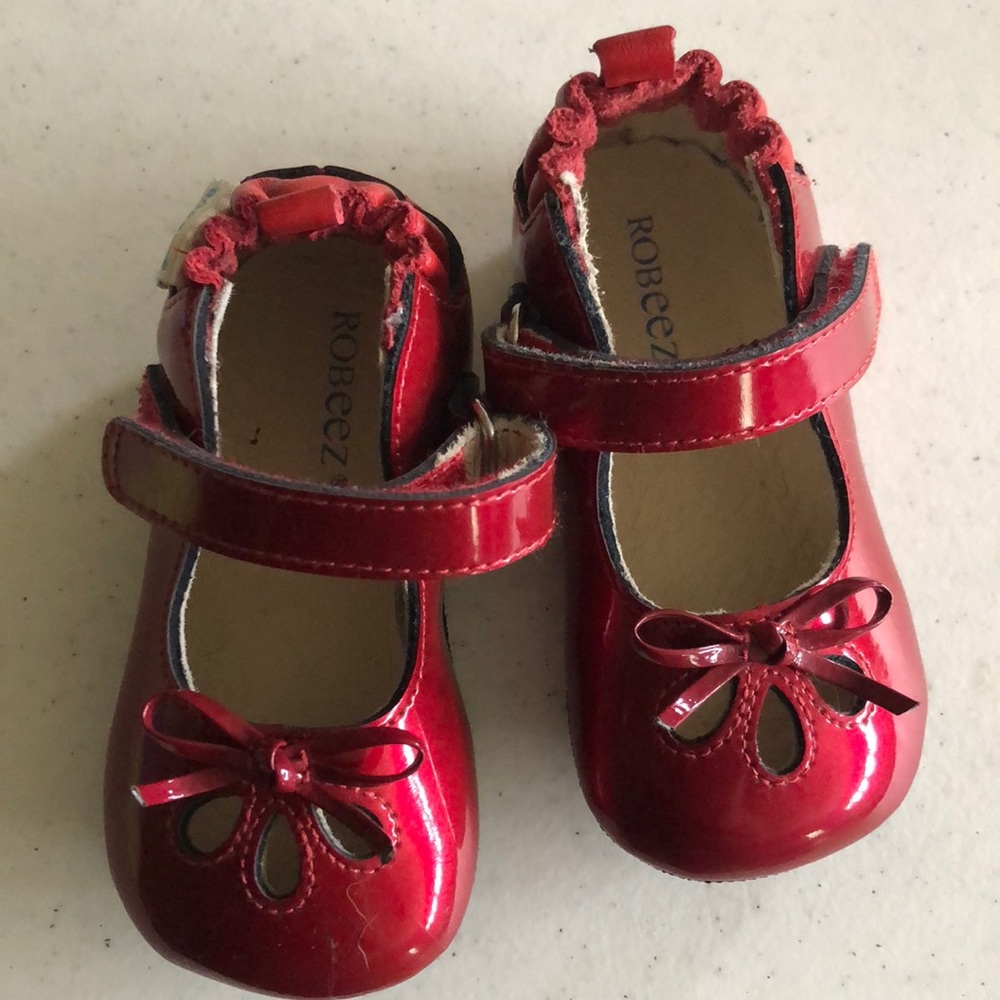 Robeez girls shoes size 3 red patent